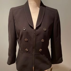 Tahari black suit jacket with buttons and front zipper size 6p NWT